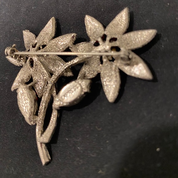 Vintage Bright Pink Rhinestone Two Flower Brooch - Picture 4 of 5